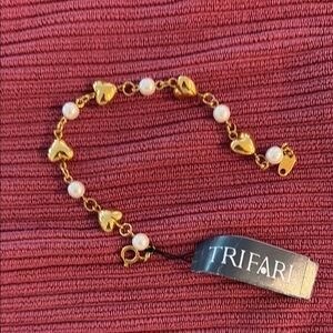 Trifari Gold and White Heart Faux Pearl Bracelet